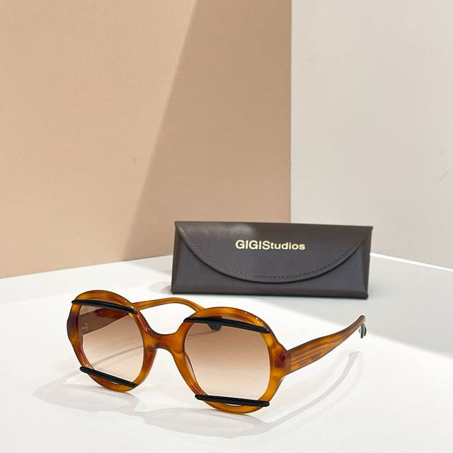Gigistudiosmodel:Grecasize:52 Neck 24-140 Spanish Niche Brand~~Original Product~