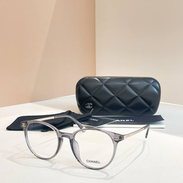 Chanel* Model: 3481 Size: 52, 21-140