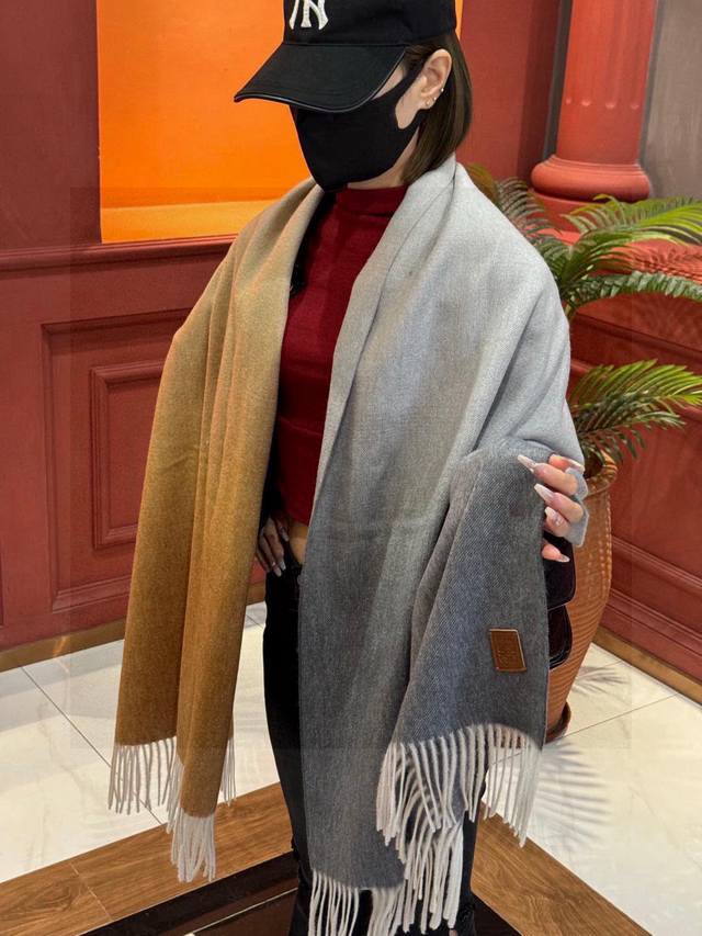 So Beautiful, Loewe! Stunningly Beautiful, The Latest Design From The Boutique,
