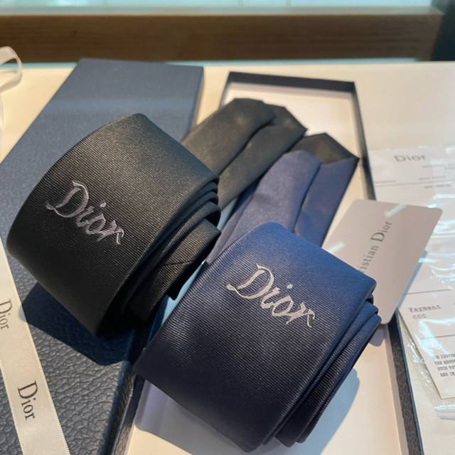 Special Dior Men's D-Logo Series Tie, A Rare Masterpiece Showcasing Exquisite Cr