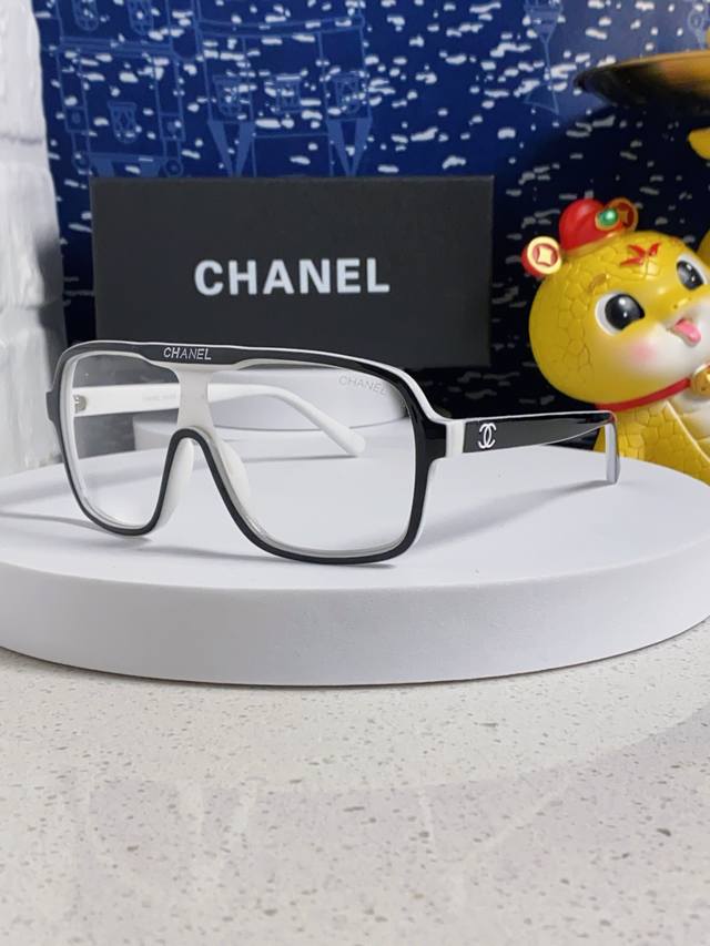 Chanel 2025 New Arrival Small Chanel Sunglasses Panda Ski Goggles Black And Whit
