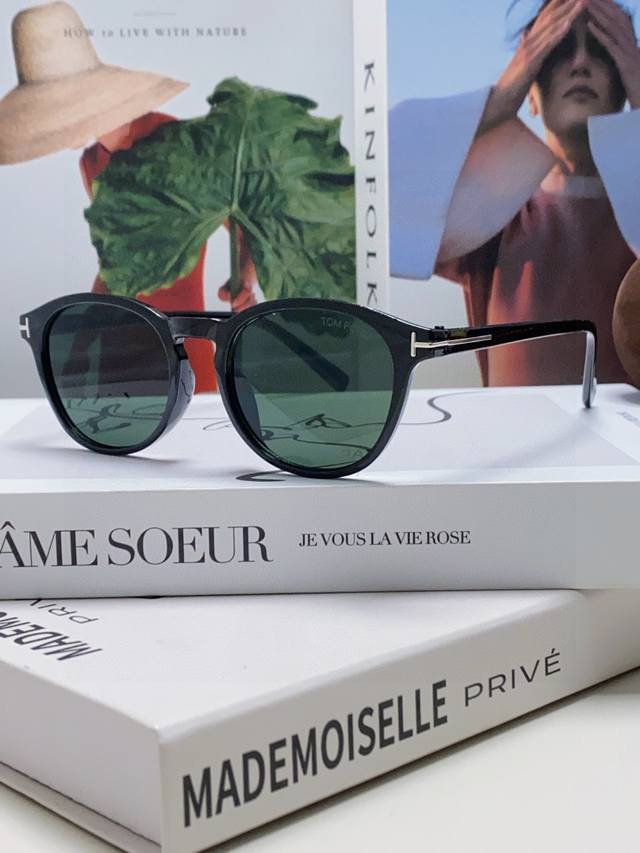 Tom Ford 2025 New Arrival Sunglasses For Women, Trendy Influencer Style, Polariz