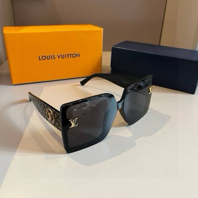 Louis Vuitton Sunglasses, Face-Flattering Sun Protection, High-End And Lightweig