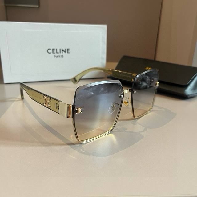 Celine Women's Sunglasses, With A Three-Dimensional Feel. High-Definition Lenses