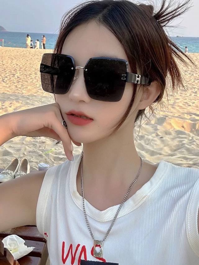 Herm S Classic Square Frame Design, Flattering For All Face Shapes, Pairs Perfec
