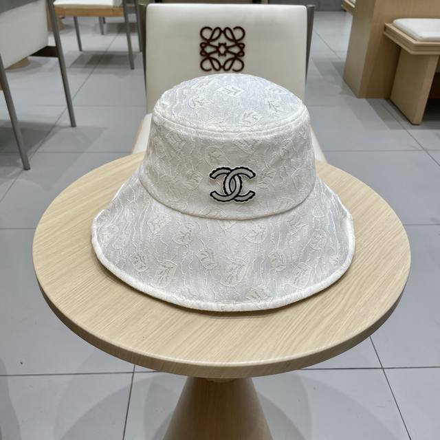 Chanel Large-Brimmed Sun Hat For Women, Soft And Foldable Fisherman's Hat With L