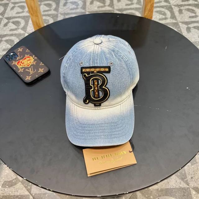 Burberry Gradient Denim Baseball Cap, High-End Brand, Versatile, Ready To Ship!