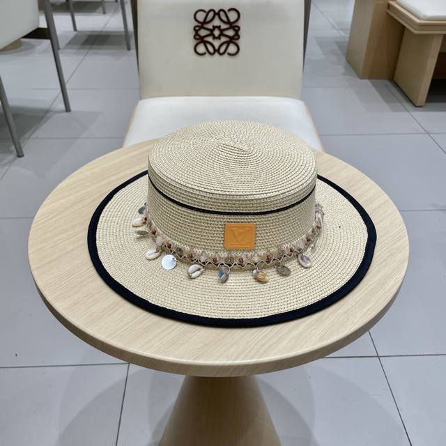Louis Vuitton Summer Straw Hat For Women, Flat-Top Retro Vacation-Style Fisherma