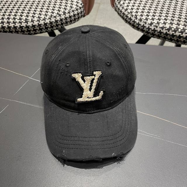 Lv Louis Vuitton 2025 New Classic Baseball Cap, Suitable For All Seasons, Essent