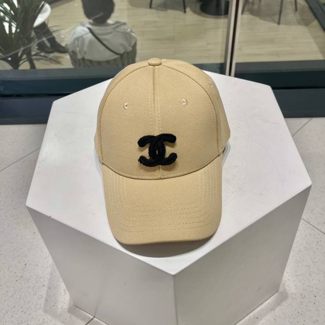 Chanel Chanel Spring/Summer New Arrival Original Baseball Cap, Exquisite And Ele