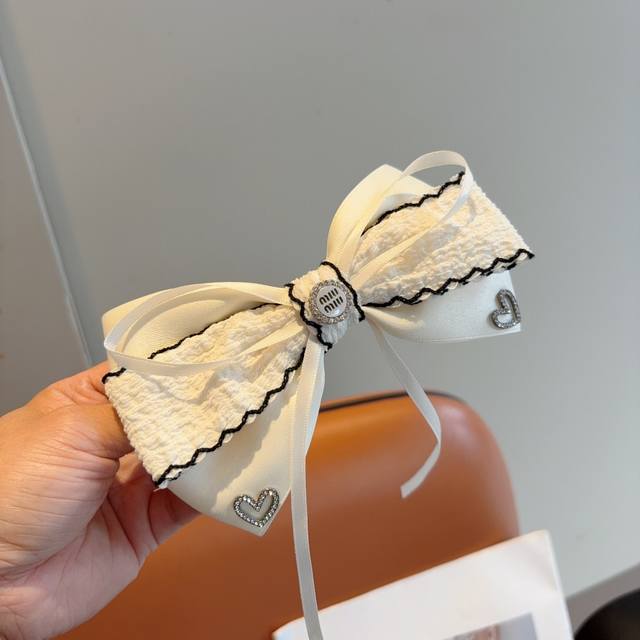 With Packaging Miu Miu Miu Miu Celebrity-Inspired Bow Hairpin, Slingshot-Style C