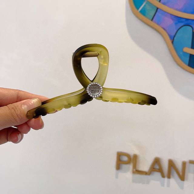 With Packaging Miu Miu New Grab Clip, Original Single-Piece Hair Clip, Simple An