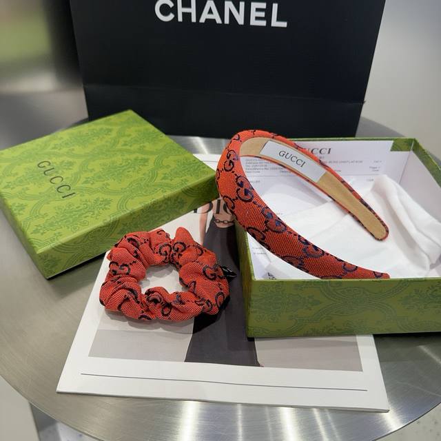 With Packaging Box Gucci Gg Letter Hair Clip, Classic Letters, Fashionable And V