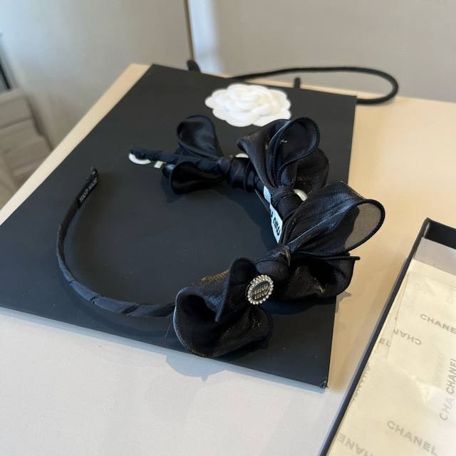 Miu Miu New Hairband