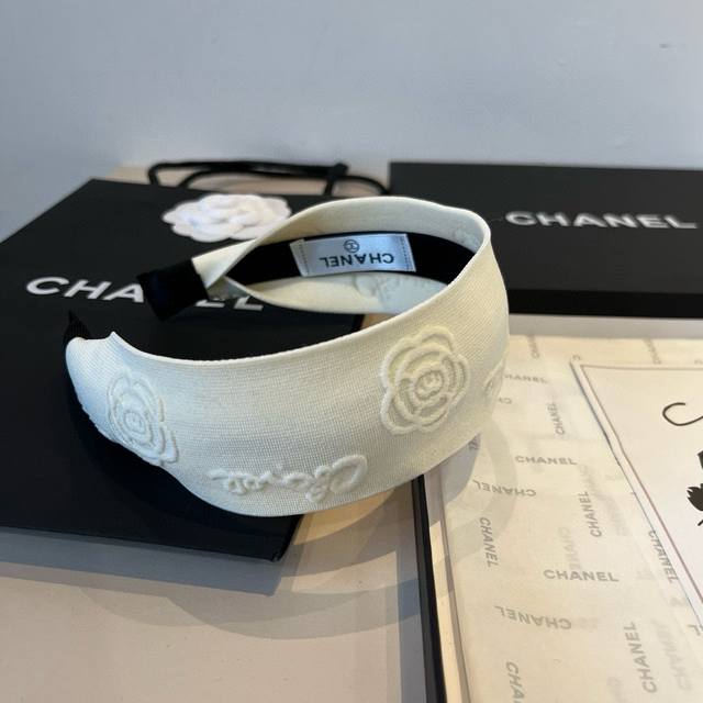 Chanel New Hairband
