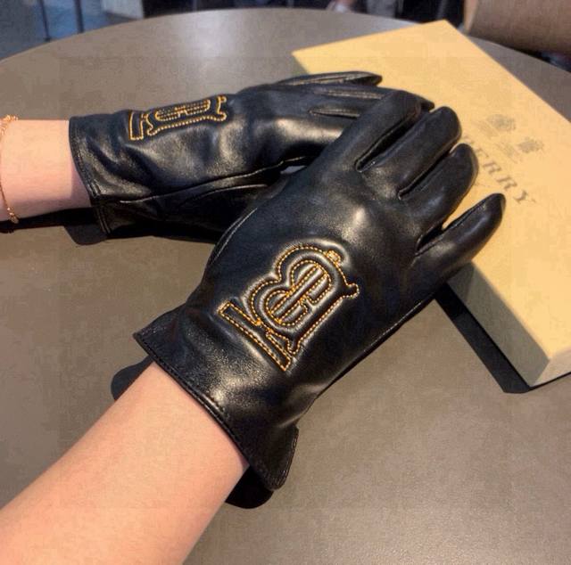 Chanel Chanel Autumn/Winter Mink Fur Bow Sheepskin Gloves With Touchscreen Compa