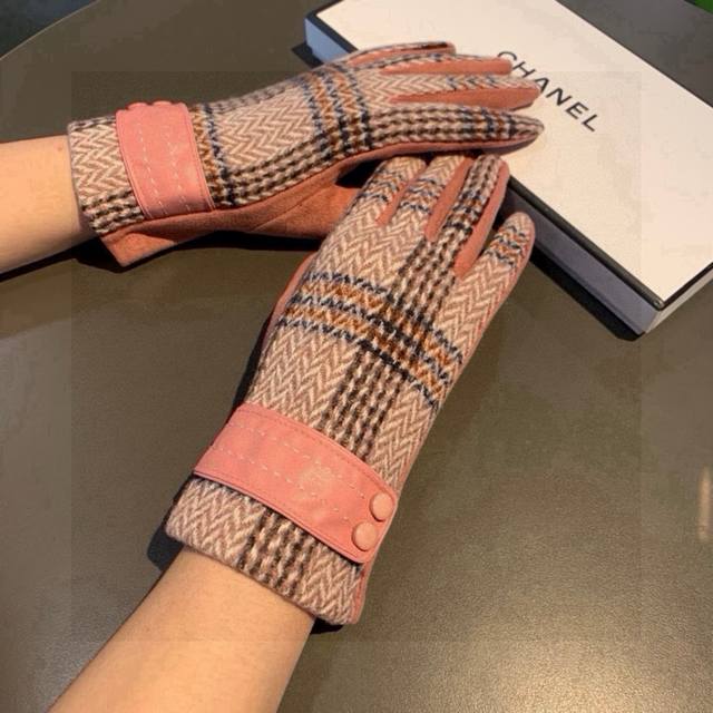 Chanel Official Store New Arrival Wool Gloves, Fashionable Gloves, Autumn/Winter