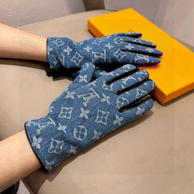 Lv New Denim Leather Gloves, Fashionable Motorcycle Gloves, Autumn/Winter New Fa