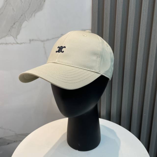 Best-Selling Celine Simple Letter Baseball Cap, Fashionable And Trendy, High-End