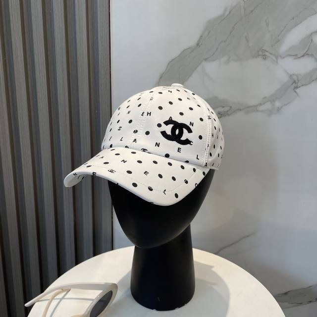 Chanel New High-End Simple Embroidered Logo Baseball Cap New Arrival, Premium Qu