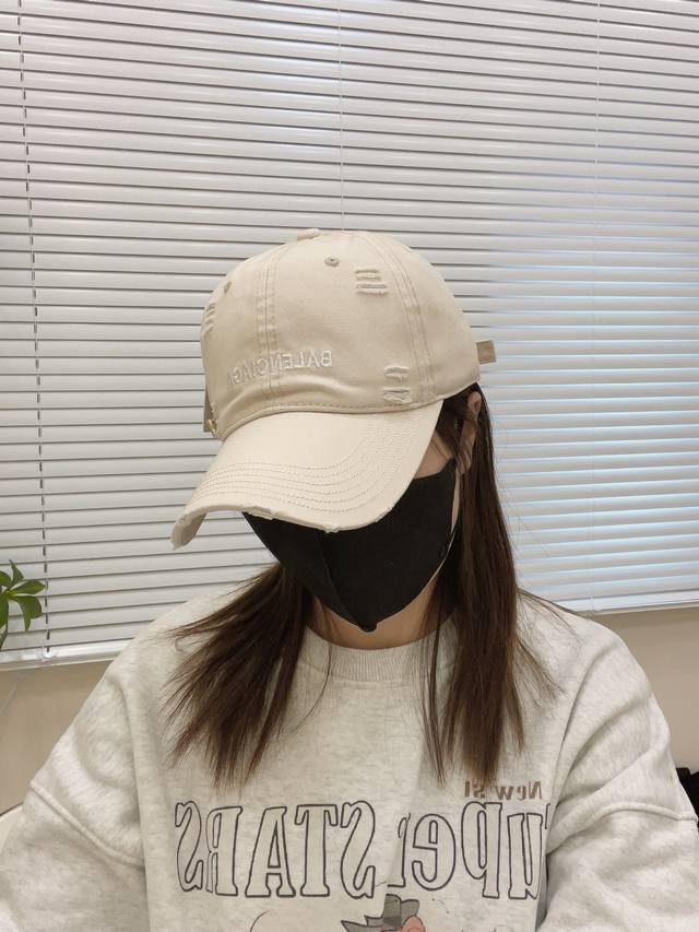 Balencia*A Paris Saint-Germain New Baseball Cap, In Stock And Ready To Ship, Sim