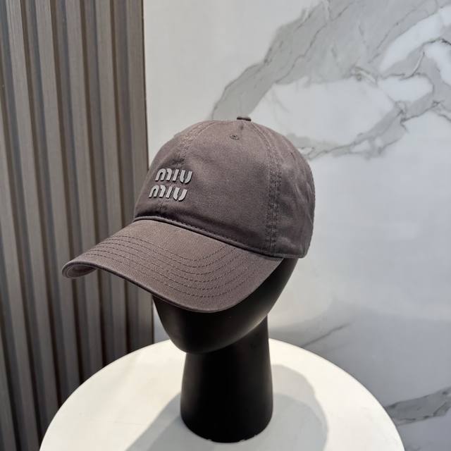 Miumiu Miu Miu New Candy-Colored Minimalist Baseball Cap - The Hottest Color Pal