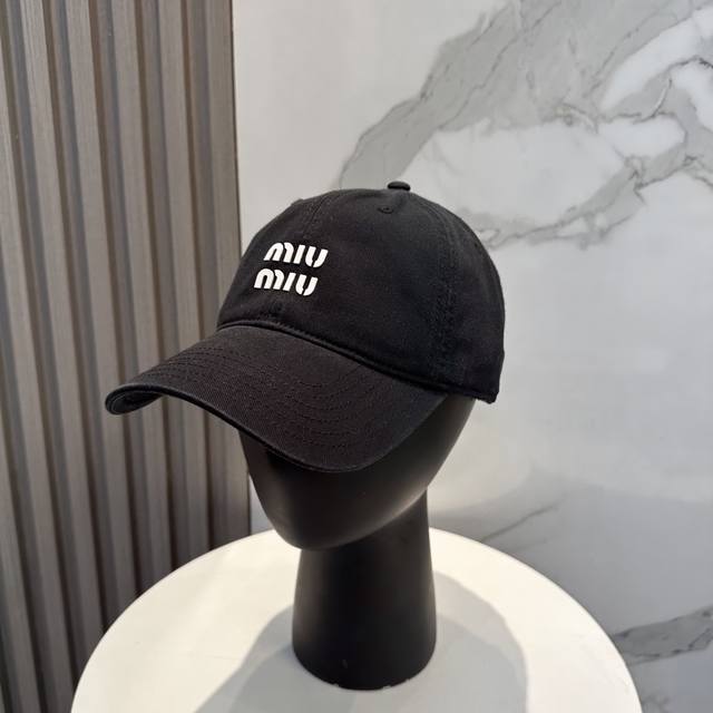 Miumiu Miu Miu New Candy Color Series Simple Baseball Cap - The Hottest Color Sc