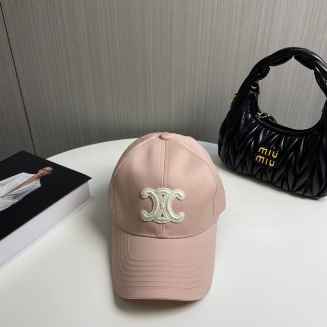 Best-Selling Celine Official Website Proxy Purchase Version. Original 1:1 Custom