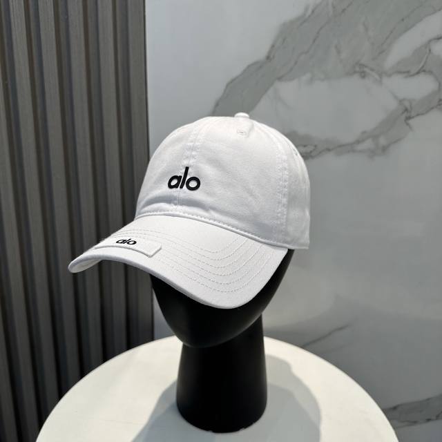 Aio New Candy Color Series Simple Baseball Cap - The Hottest Color Scheme Right