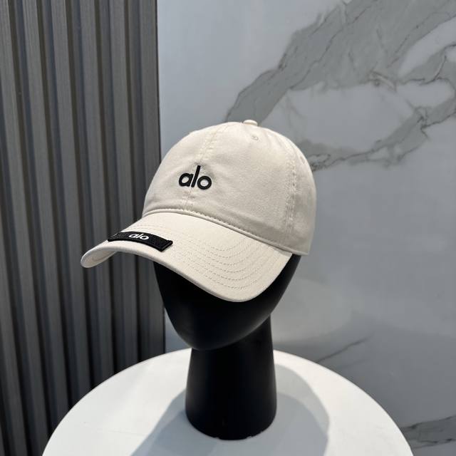 Aio New Candy Color Series Minimalist Baseball Cap - The Hottest Color Scheme Ri
