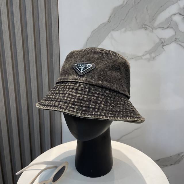 With Dust Bag Prada 2025 New Washed Soft Denim Unisex Fisherman's Hat, Simple Fo