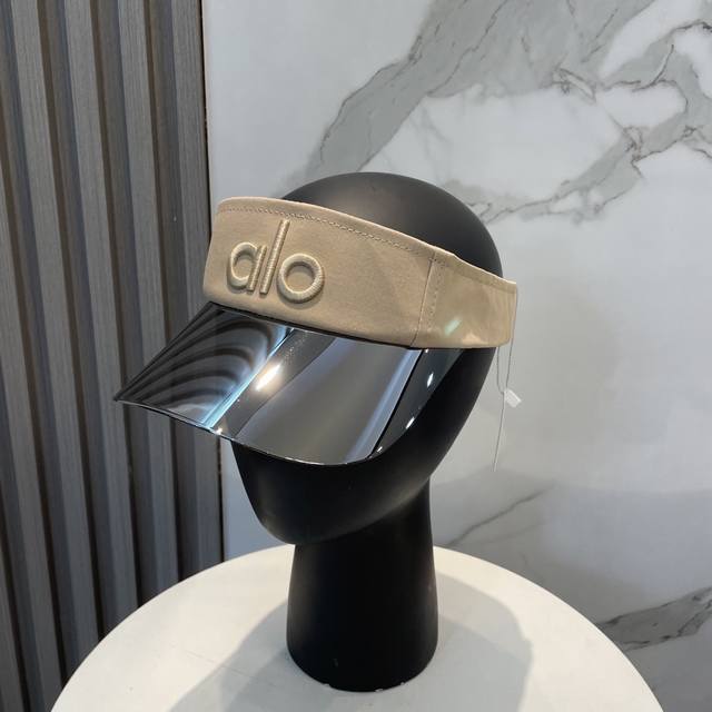 Best-Selling Alo New Mirrored Open-Top Hat, Custom-Made Ultra-Thin Cotton Fabric
