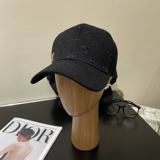 Louis Vuitton Baseball Cap, New Lv Baseball Cap, Meticulously Crafted With Perfe