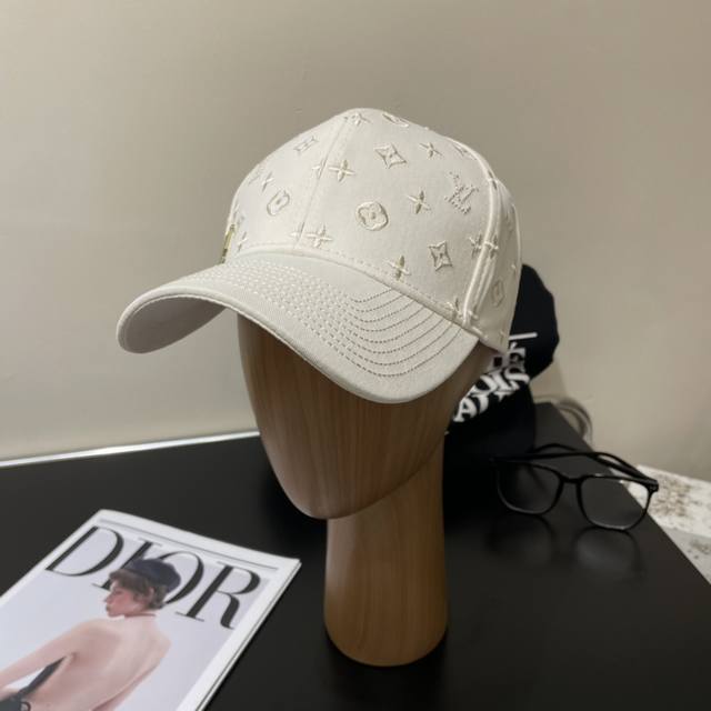 Louis Vuitton Baseball Cap Louisvuitton New Lv Baseball Cap, Meticulously Crafte