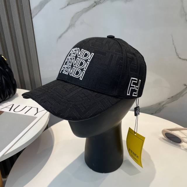 Fendi Vintage Series Baseball Cap Classic Ff Vintage Piece, Stylish And Versatil