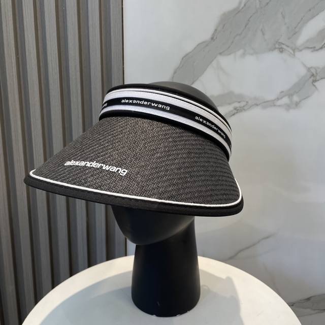 Da Wang New Model Open-Top Hat, Sun Hat, Open-Top Design, Fashionable Hat Shape,