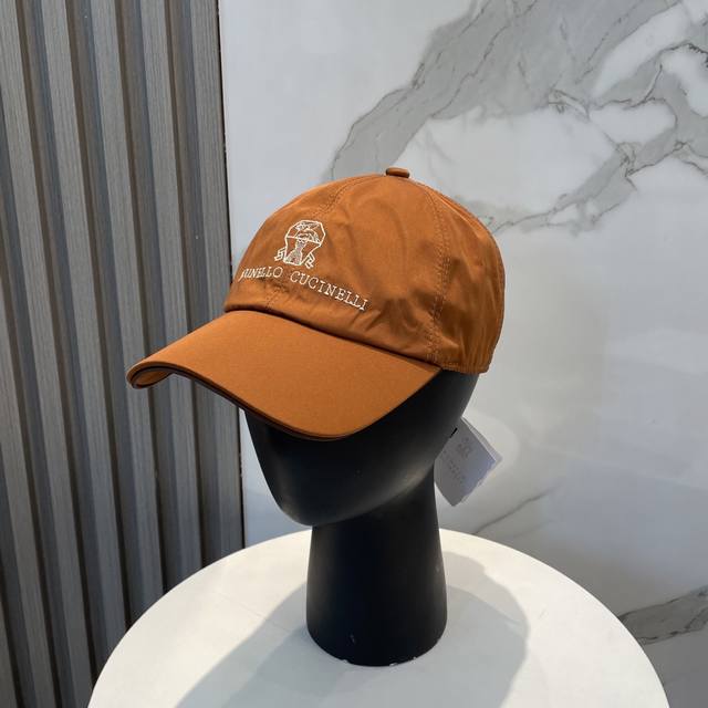 Brunello Cucinelli Exclusive New High-End Baseball Cap, Matching Designer Brand,