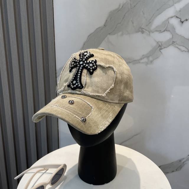 Kroshin 25 New Baseball Cap, Stylish And Classic Cross Logo, Casual With A Cool