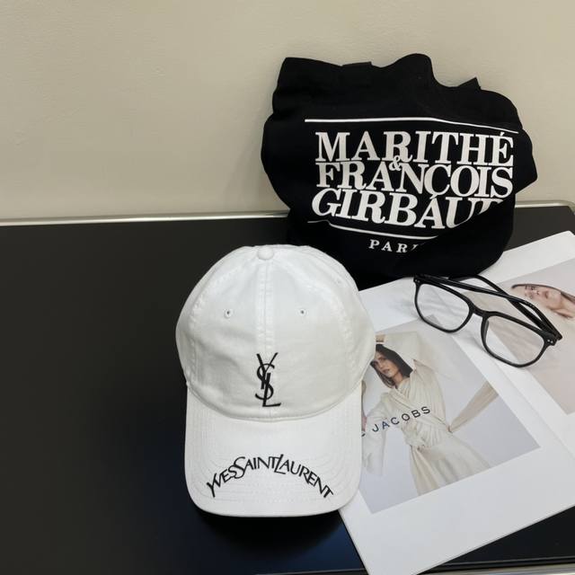 With Dust Bag Ysl Saint Laurent Early Spring New Simple Baseball Cap, New Arriva