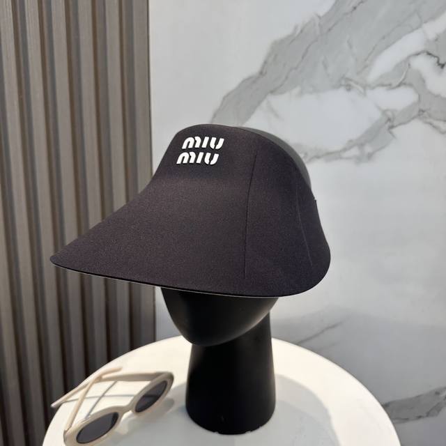 Miumiu Miu Miu ~ Summer New Arrival Seamless Duckbill Hat Summer Sun Protection