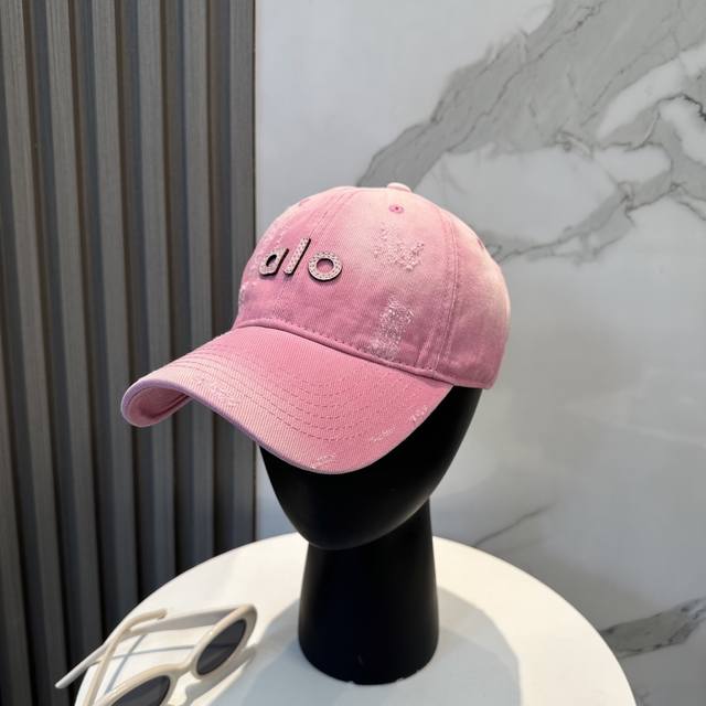 Aio New Dopamine Color Scheme Minimalist Baseball Cap. The Hottest Color Scheme