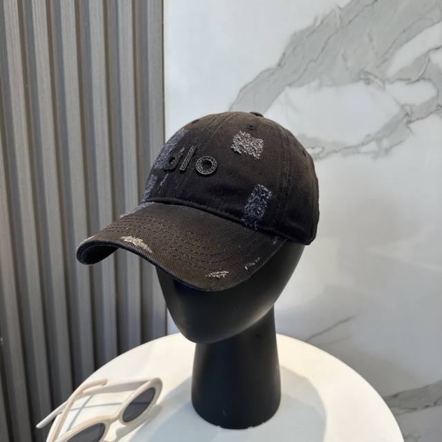 Aio New Dopamine Color Series Minimalist Baseball Cap - The Hottest Color Scheme
