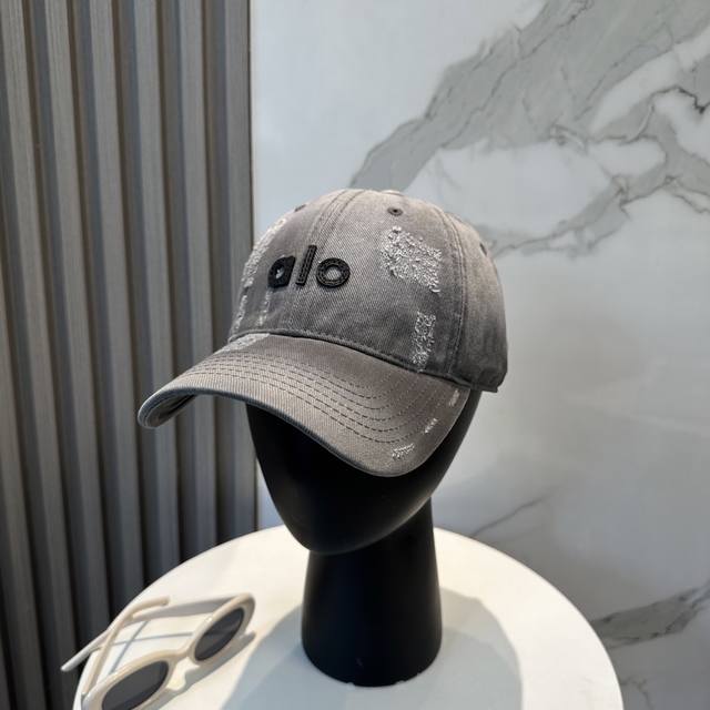 Aio New Dopamine Color Series Minimalist Baseball Cap - The Hottest Color Scheme