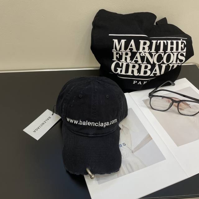 Balenciaga Pre-Bale Show-Inspired Studded Iron Ring Distressed Punk Baseball Cap
