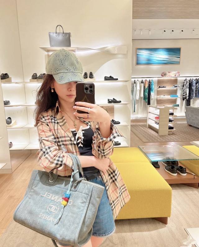 Lv Louis Vuitton Official Website Synchronized High-End Version New Denim Baseba
