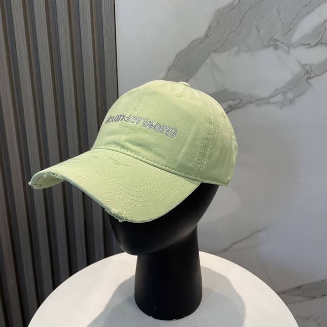 Alexander King New Gradient Color Baseball Cap Need A Brightly Colored Baseball