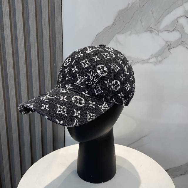 Lv Louis Vuitton New Denim Baseball Cap With Washed Denim Style And Streetwear V