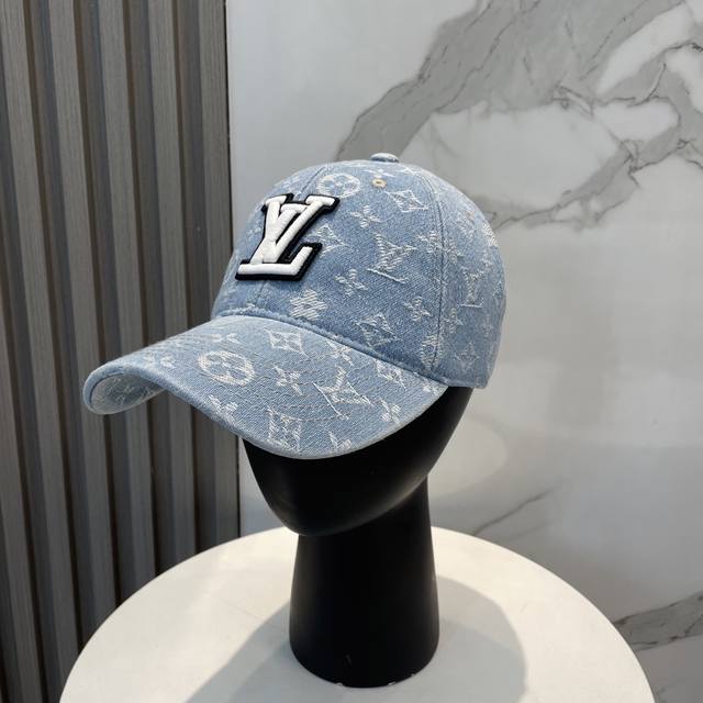 Lv Louis Vuitton New Denim Baseball Cap, Washed Denim Style With A Street Vibe,
