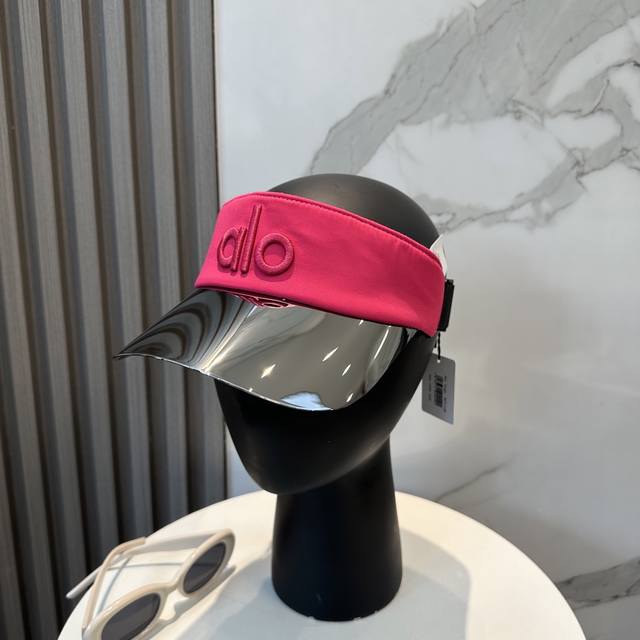 Best-Selling Alo New Mirrored Peakless Hat, Custom-Made Ultra-Thin Cotton Fabric