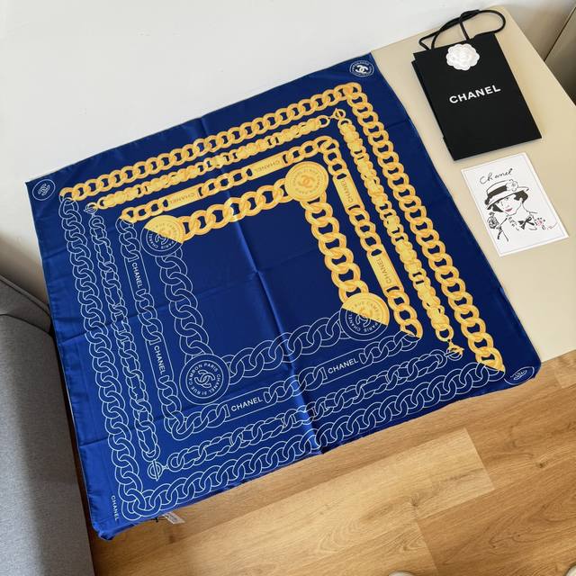 Original Chanel 90Cm Silk Square Scarf With Chain Accessories. Top-Grade Twill S